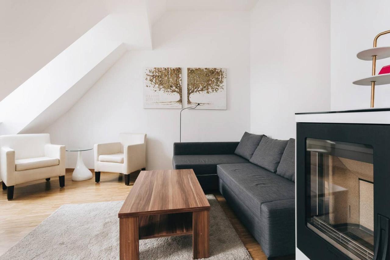 Dill Apartment Frauenkirchenblick เดรสเดน ภายนอก รูปภาพ