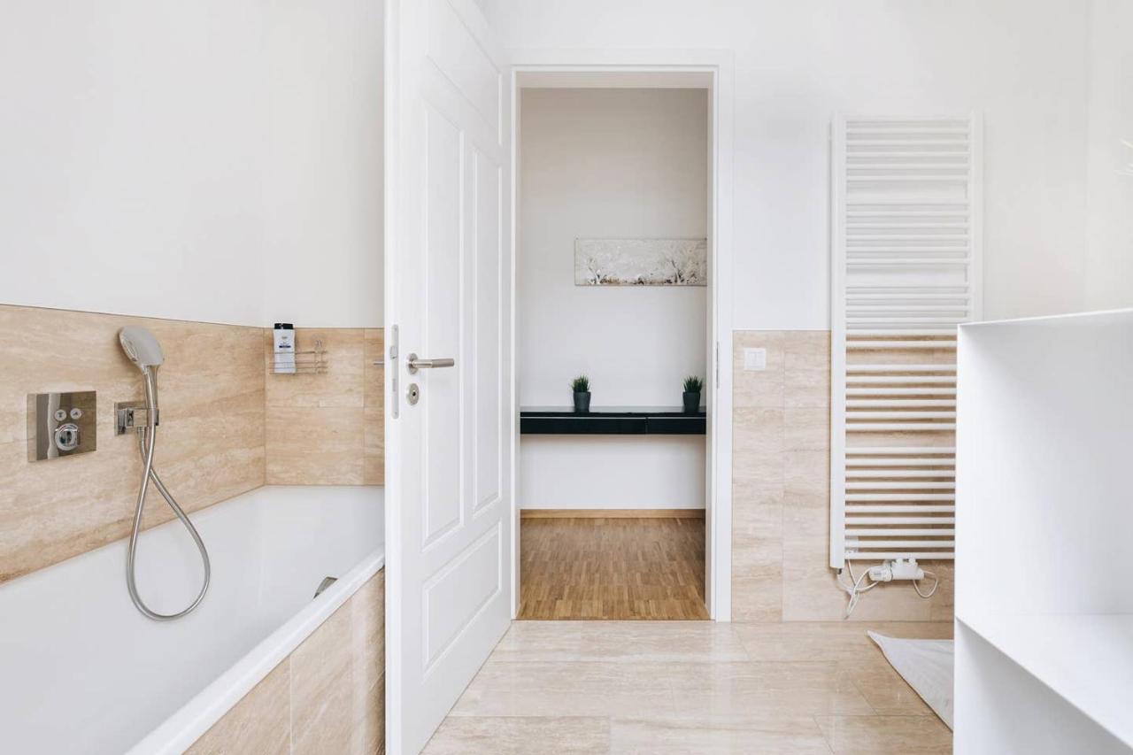 Dill Apartment Frauenkirchenblick เดรสเดน ภายนอก รูปภาพ